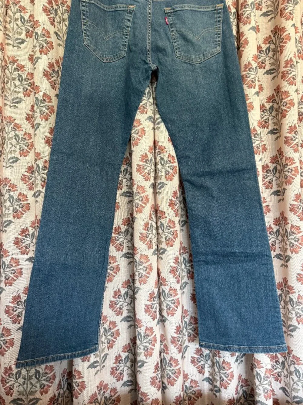 Levis men size
